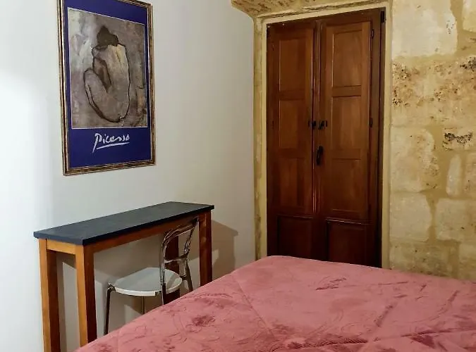 Centro Historico Universidad La Ranita Salmantina